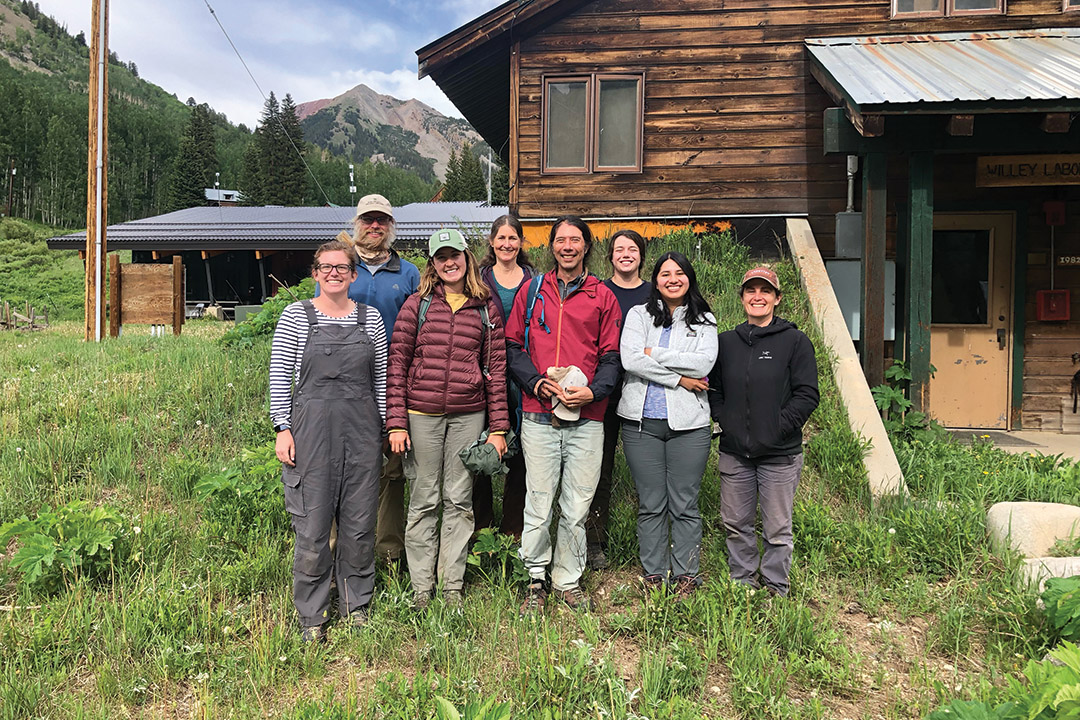 RMBL collaborators 2022. Photo by Rebecca Prather.