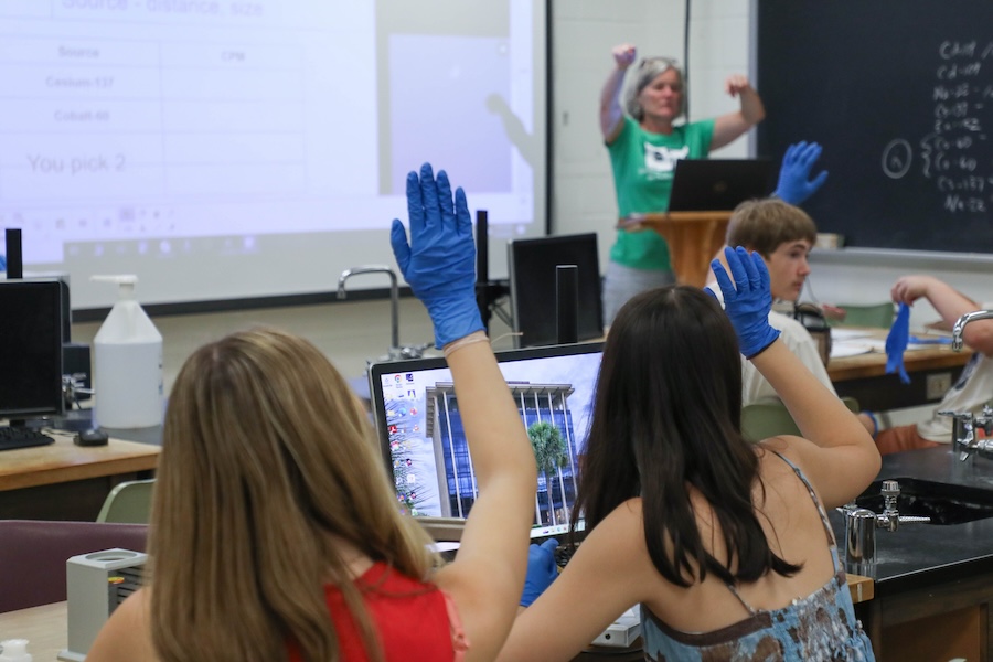 Middle school students ask questions during the Nuclear Medicine and Science Camp. Photo by Carly Nelson.