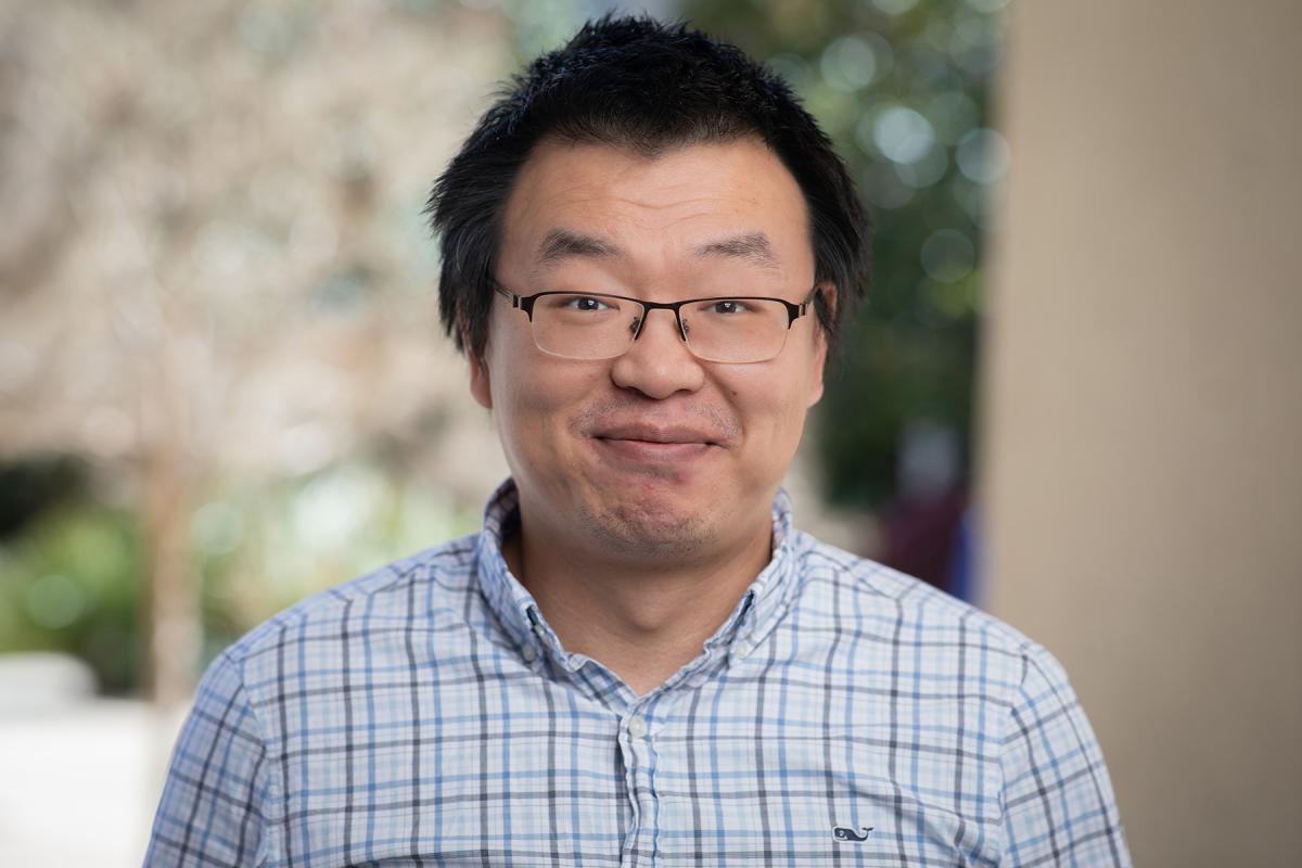 Assistant Professor of Physics Zhengguang Lu
