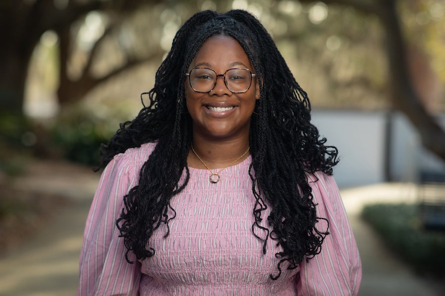 Headshot of Savoya Simone Joyner. Photo by Devin Bittner.
