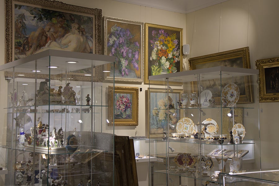 Display cabinets in an antiquarian’s gallery in Riga, Latvia, July 2025. Photo by Sophie Works.