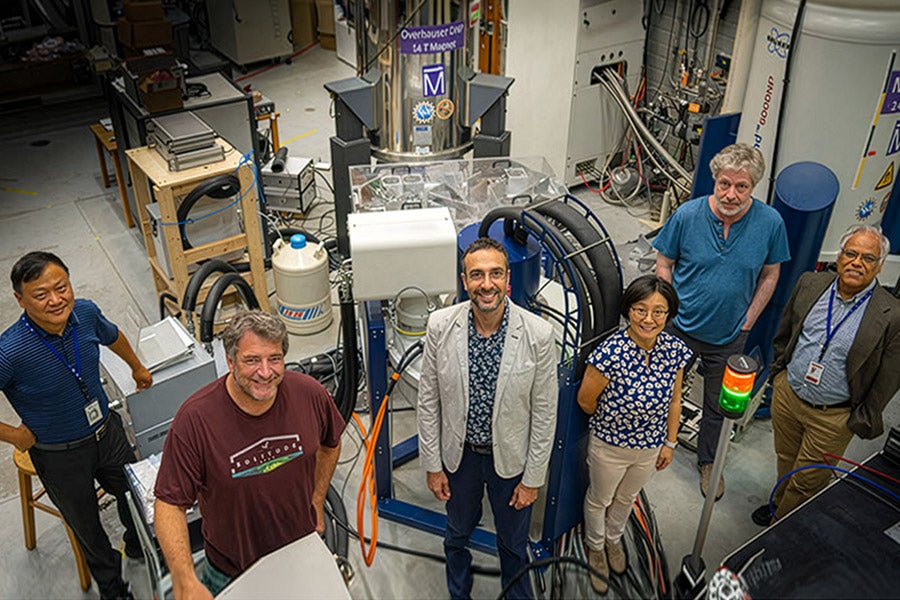 Members of the National MagLab’s NMR team.