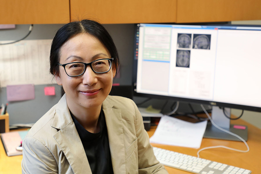 Wen Li is a professor of psychology at Florida State University and is also an affiliate of the neuroscience program.