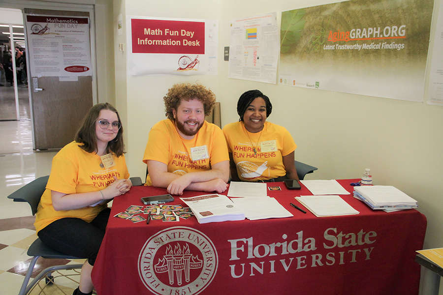 FSU students volunteering at Math Fun Day. (Meredith Breen/College of Arts and Sciences)