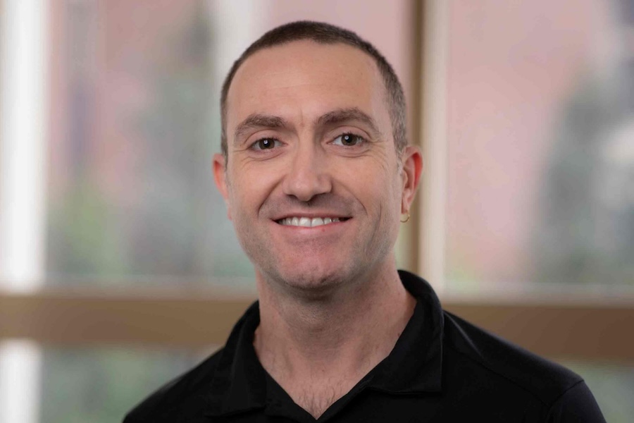 Assistant Professor of Biological Science and Neuroscience Roberto Vincis.