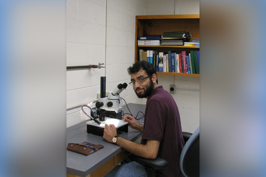 FSU alumni Arvind Shantharam in the lab